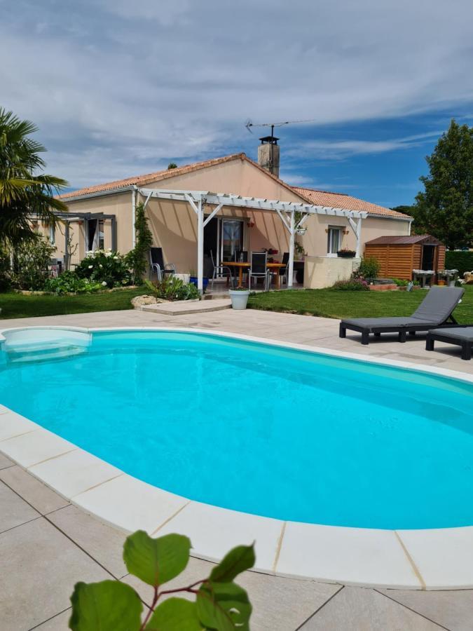Studio Le Pavachon, Piscine Familiale Chauffee - A 3 Min Du Puy Du Fou Les Épesses Kültér fotó